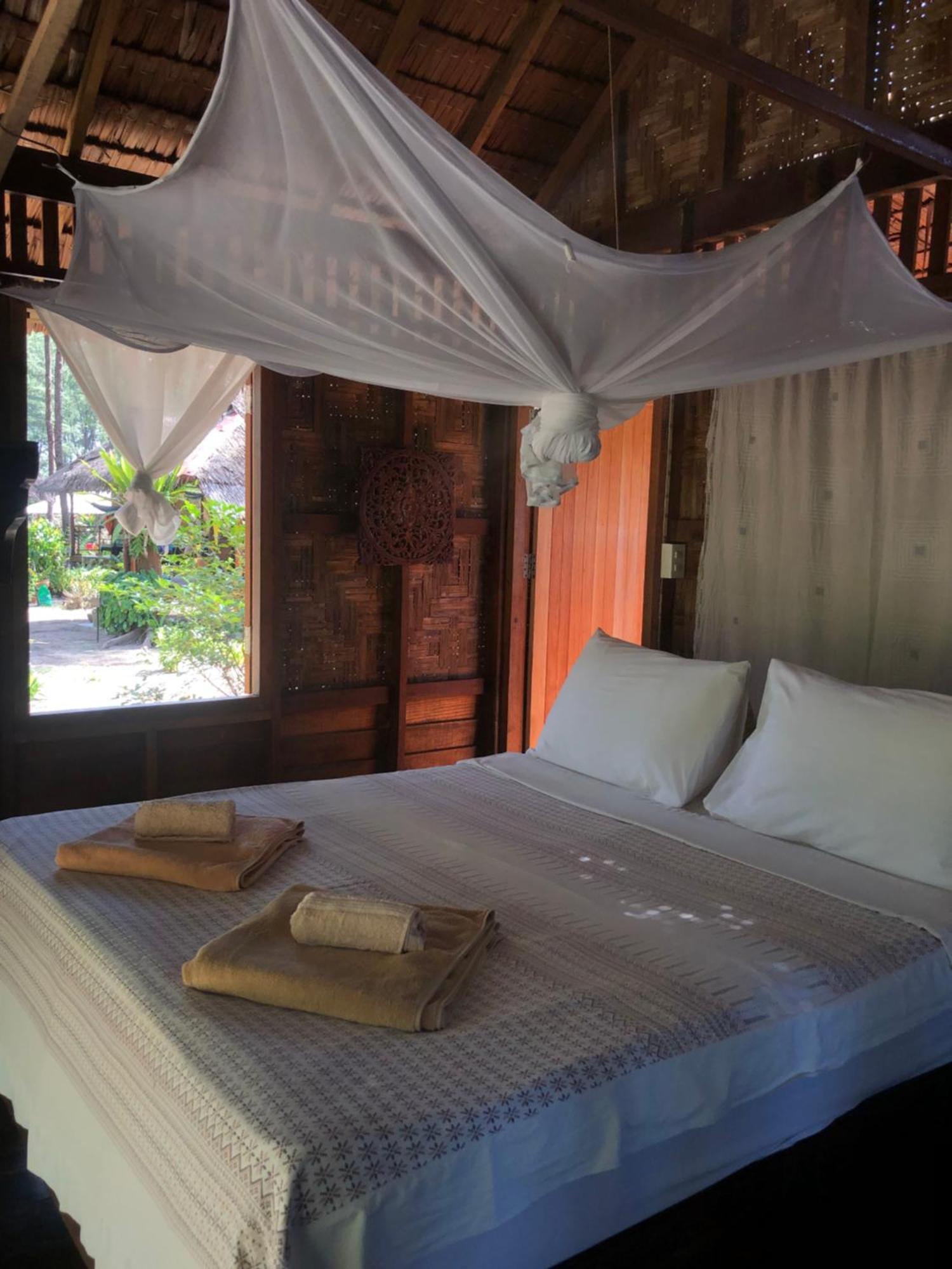 Horizon Eco Resort Ko Phra Thong Eksteriør billede